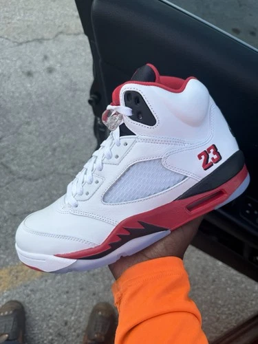 Air Jordan 5 Fire Red Black Tongue