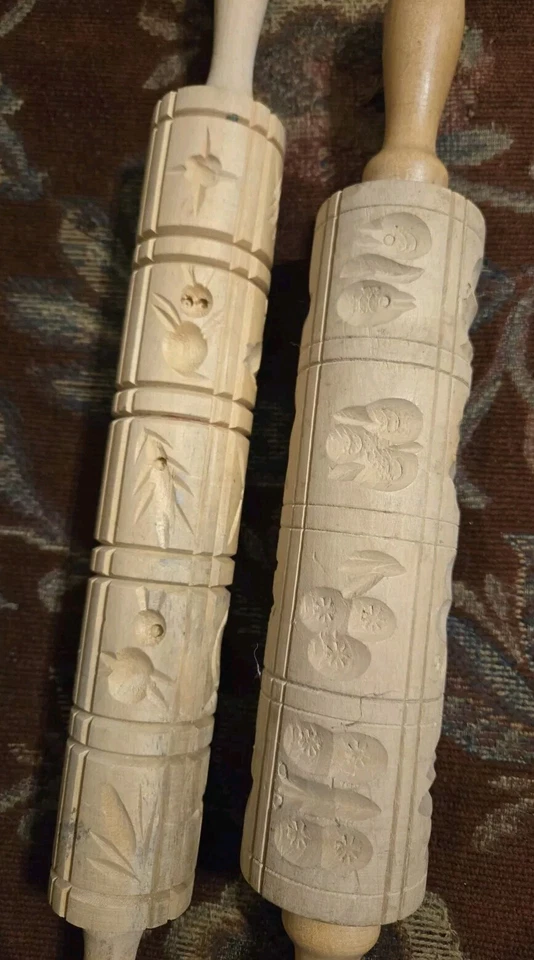 2 Vtg Springerle Cookie Rolling Pin Carved Wooden Sections Fish Birds Plants - Изображение 3 из 4