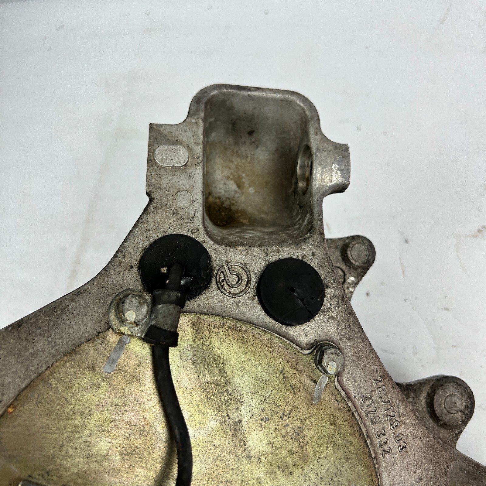 2000 - 2006 Ferrari 360 Modena Front Left Side Knuckle Hub Wheel Bearing 2179332