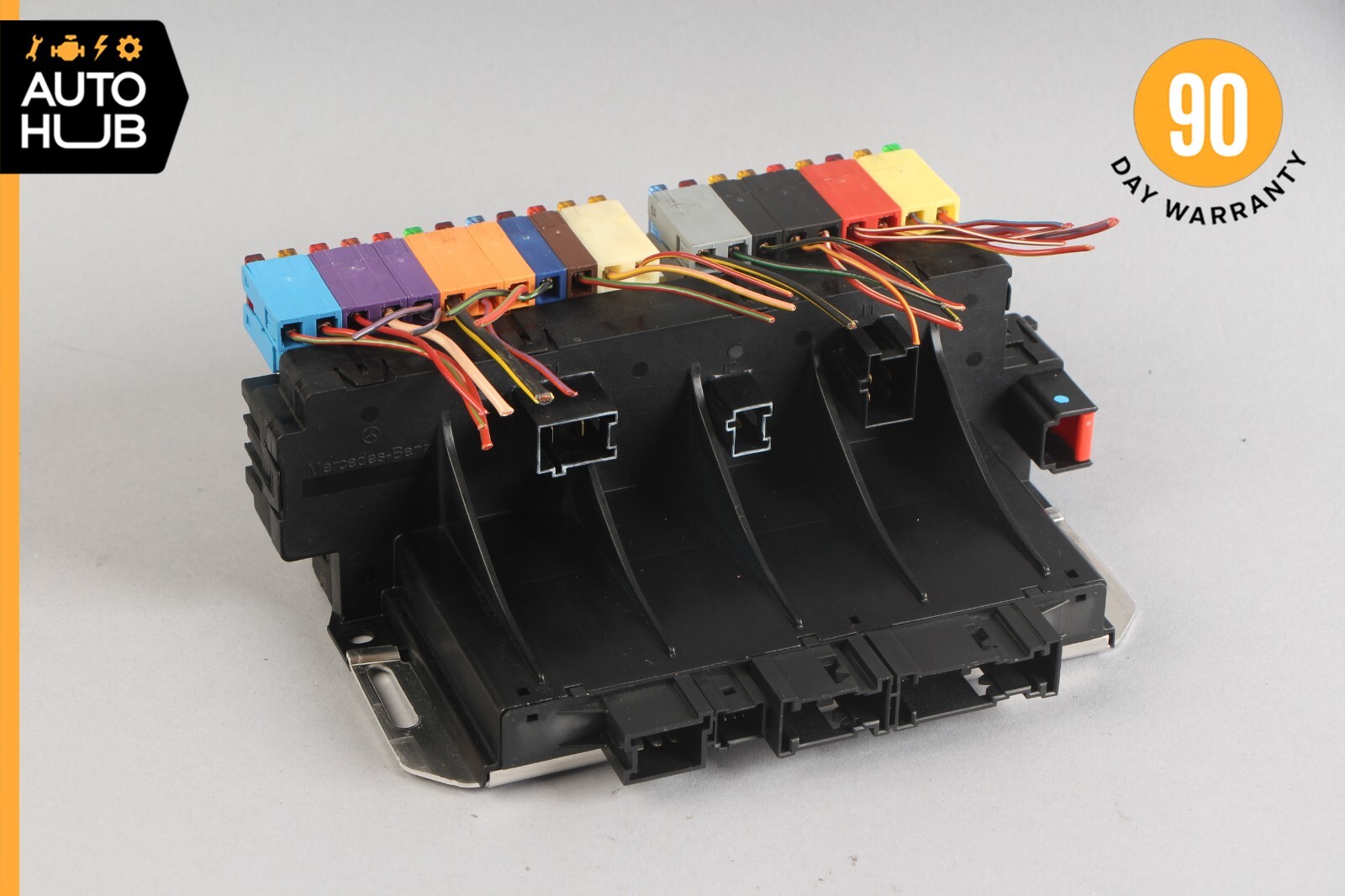 03-12 Mercedes R230 SL500 SL550 Front Left SAM Fuse Box Control Module OEM 68k