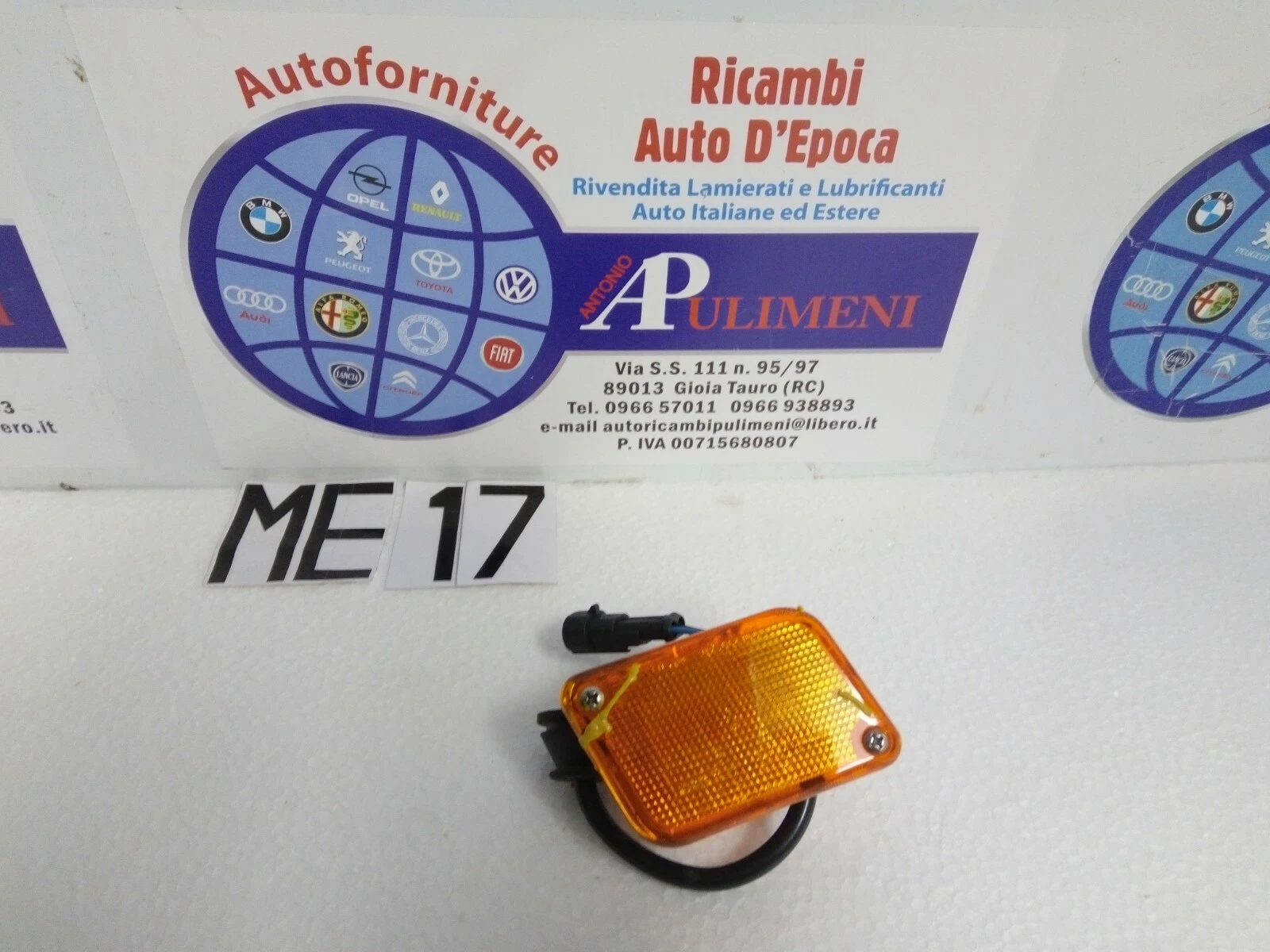 Foto 1 di 2