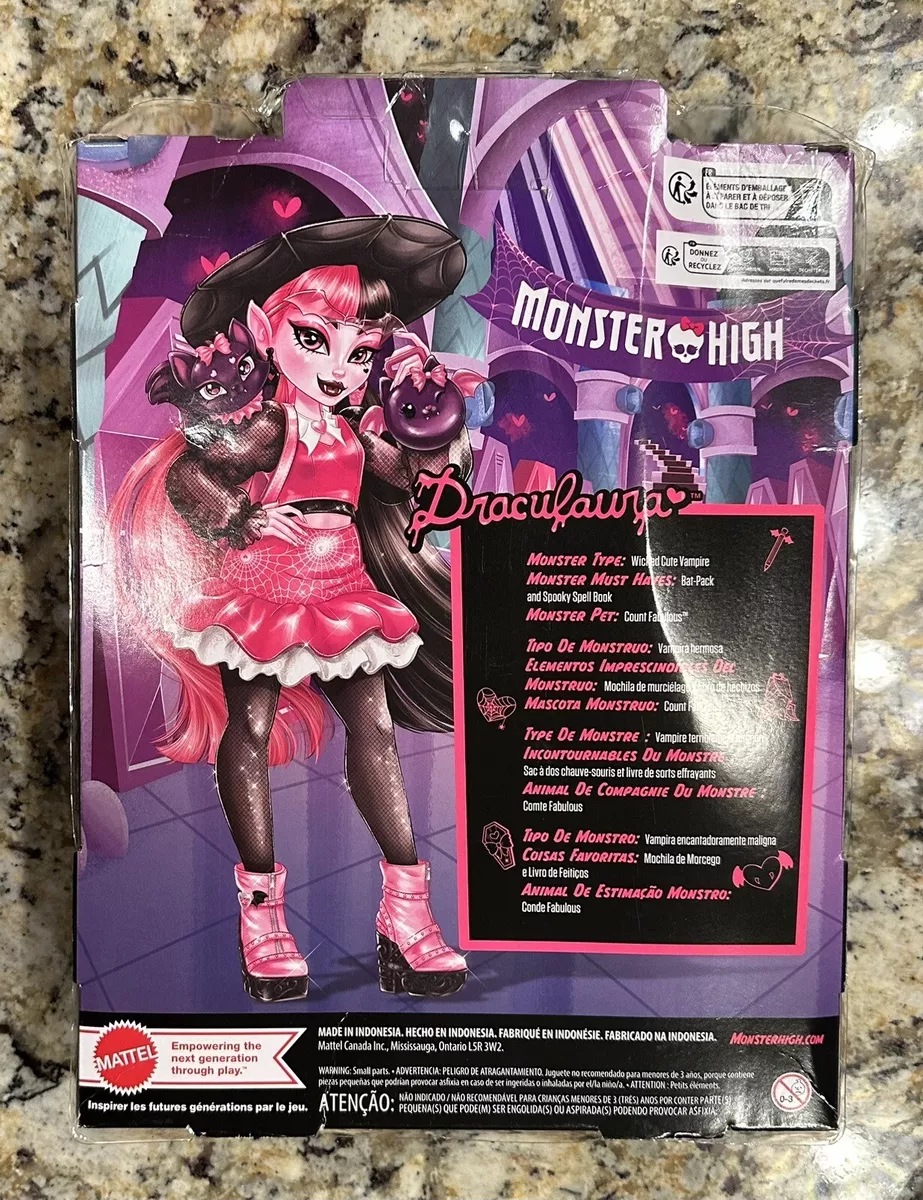 Monster High Draculaura Doll with Pet Bat-Cat Count Fabulous and  Accessories