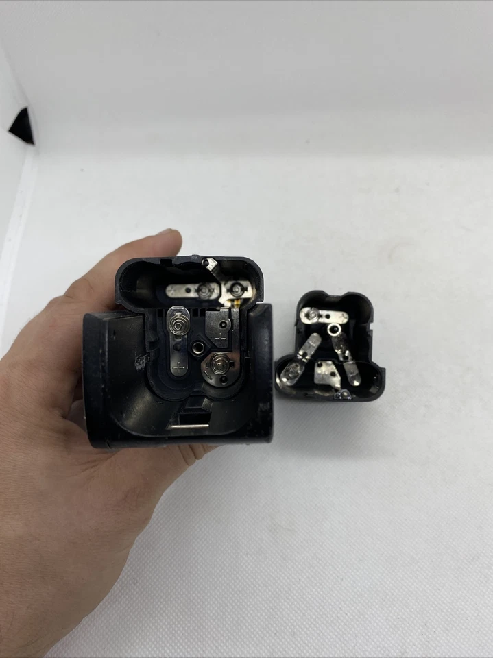 Leitz Wetzlar Motor Winder R for Leica SLR Cameras Untested As Is Germany Read - Image 3 of 4