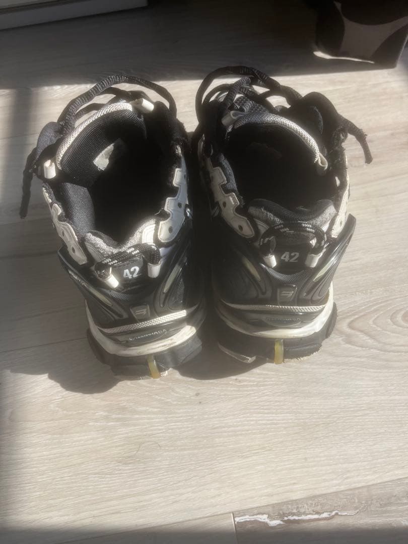 Men 9.0US Balenciaga High Tech Sneakers 42 thumbnail 2