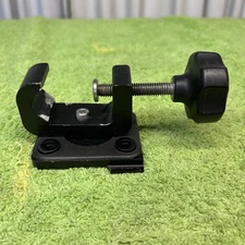 CARE FUSION ALARIS PC 8015 IV POLE CLAMP WITH BRACKET