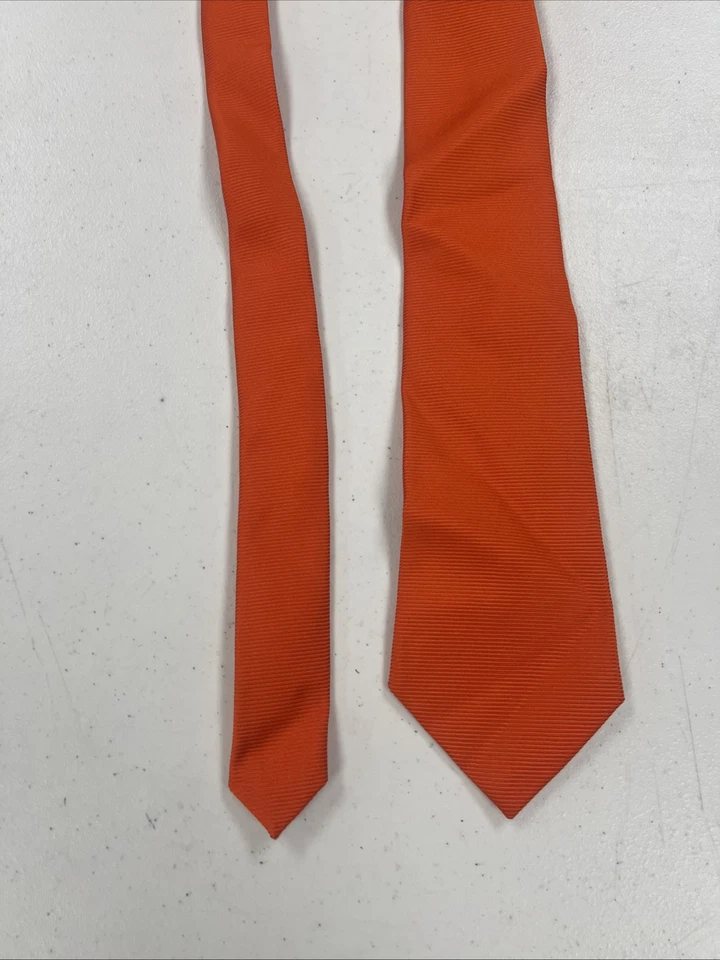 Paul Stuart Men's Orange Subtle Striped Silk Neck Tie $178 - Image 2 of 4
