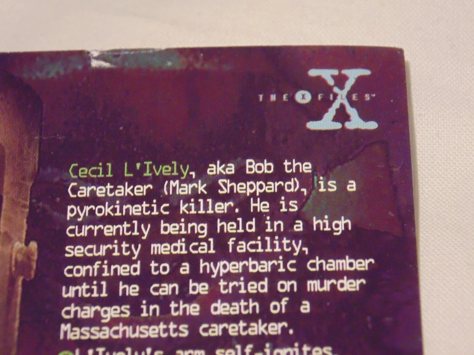 The X-Files Trading Card #42 Cecil L’Ively – Premium Season 1 By Topps 1995 Used - Image 3 of 4