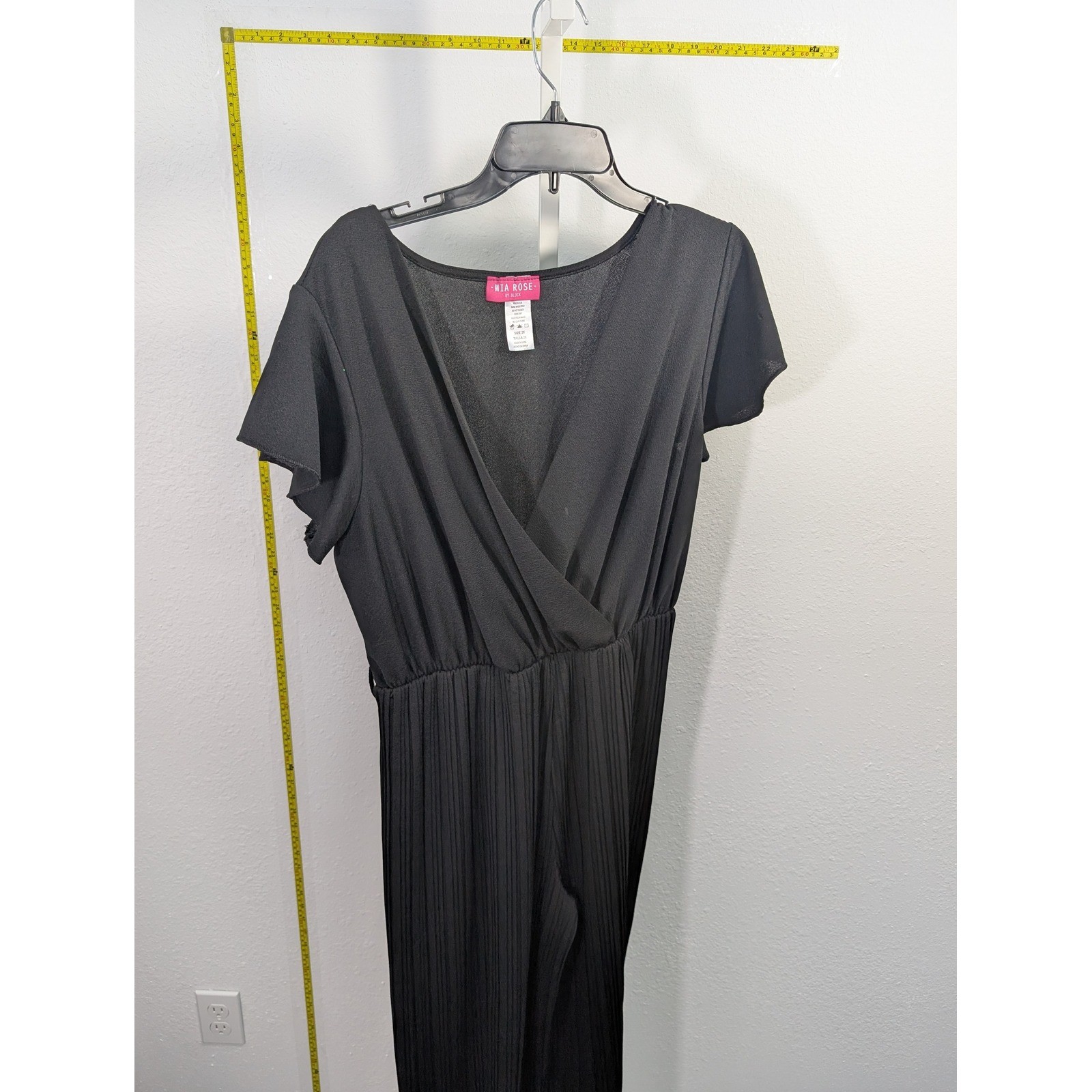 Mia Rose Block Black Pleated Wide Leg Jumpsuit Womens 2X V-Neck Flutter Sleeve