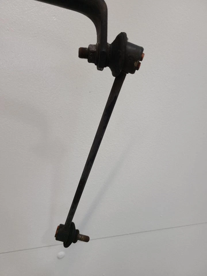  2014 2015 2016 2017 2018 MAZDA 3 Stabilizer Bar Front  Foto 2 de 4