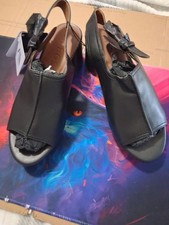 NWT Woman's Dress Sandals Aerosoles Chancey Black Platform Sandal Size 7M