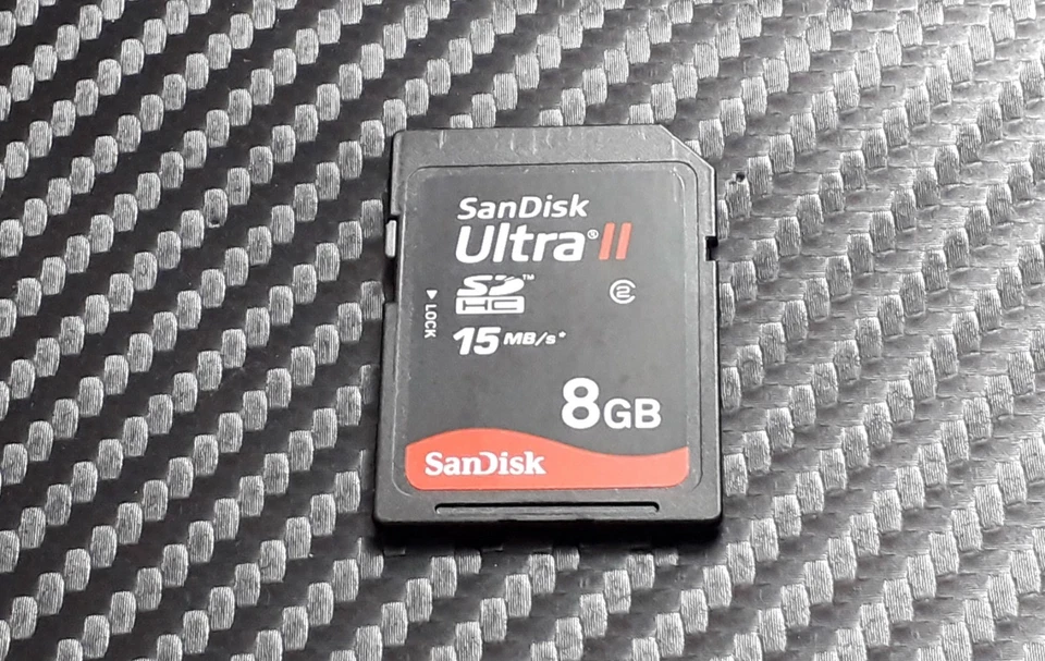 8GB SanDisk Ultra II Full Size SD Card SDHC Memory For Digital Camera / Console - Image 2 of 2