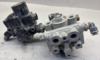 BENDIX ESSEMBLY  VALVE T-5019483 W/ ABS VALVE BENDIX K056040 ABS MODULATOR VALVE