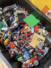 LEGO One Pound Mixed Lot Bricks and Special P...
