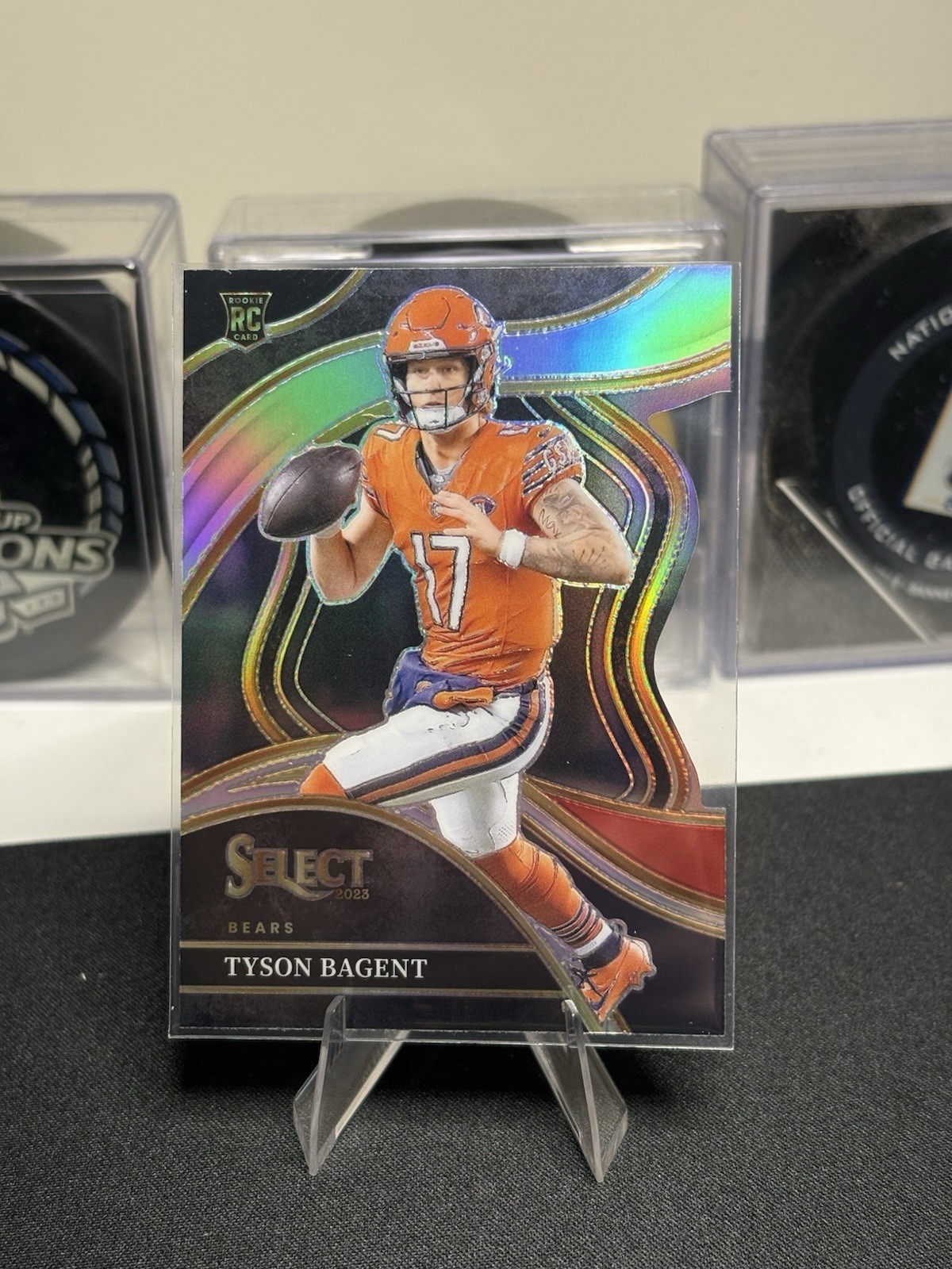2023 Panini Select - Club Level Silver Prizm Die-Cut #208 Tyson Bagent (RC)