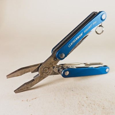 Leatherman Squirt PS4 Multi Tool Blue Discontinued USA **Broken Scissor Spring**
