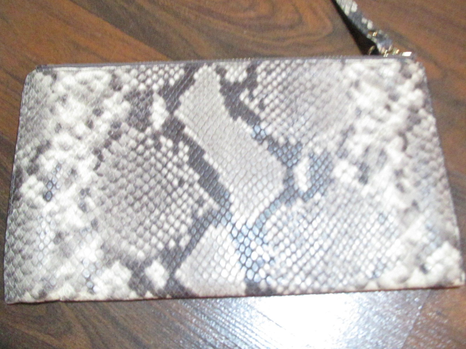 MICHAEL KORS LARGE PYTHON EMBOSSED LEATHER WRISTL… - image 4