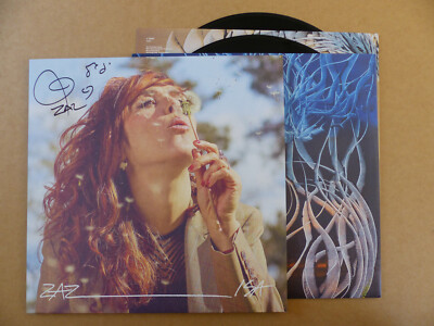 ZAZ signed Autogramm signiert auf ''ISA'' Vinyl Schallplatte LP