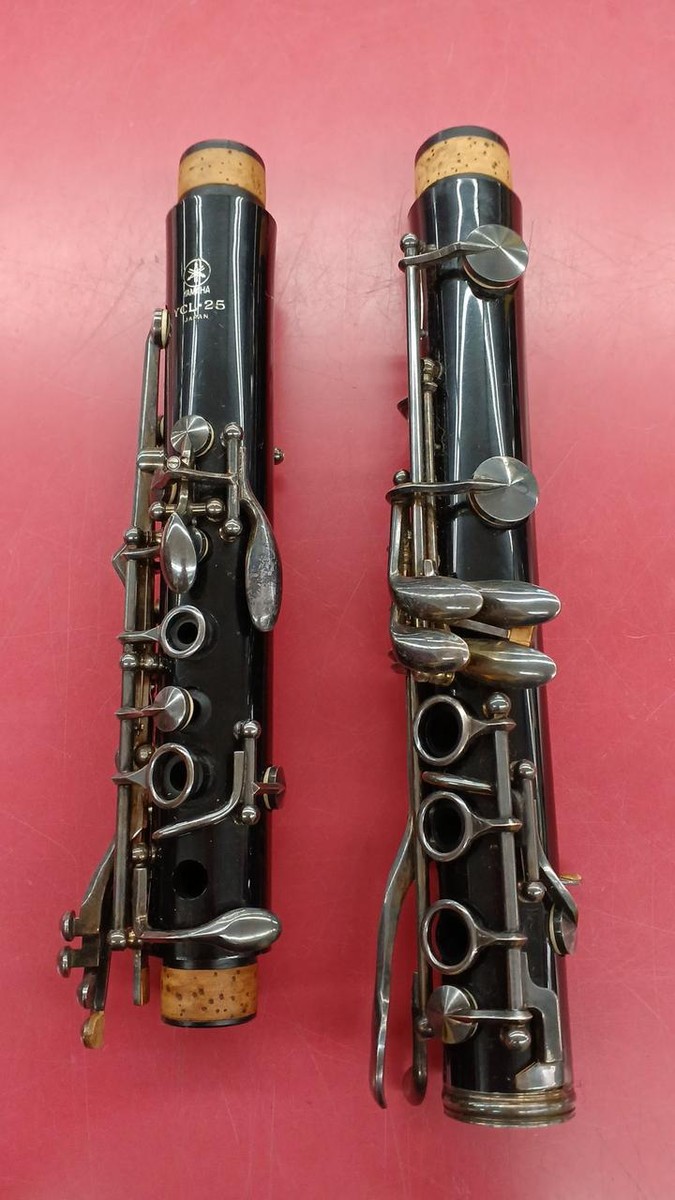 YAMAHA YCL-25 YCL25 Clarinet w/ Case MouthPiece Ligature