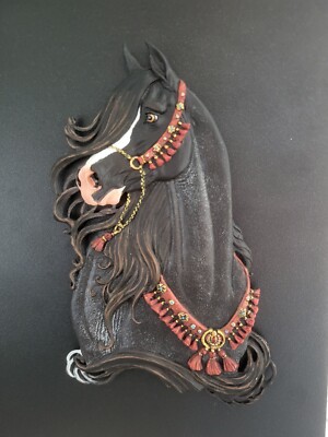 Painted Model Horse Magnet Medallion, Arabian Rabicano, Viviana Animo