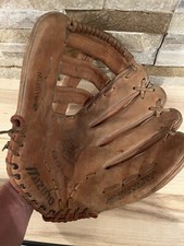 MIZUNO MM5075 13" Leather Baseball Softball Glove RHT Professional Model