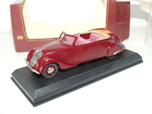 BC194 Elysée #ELY531 1:43 1936 Peugeot 402 Eclipse - Avec Toit Vert Clair Aa