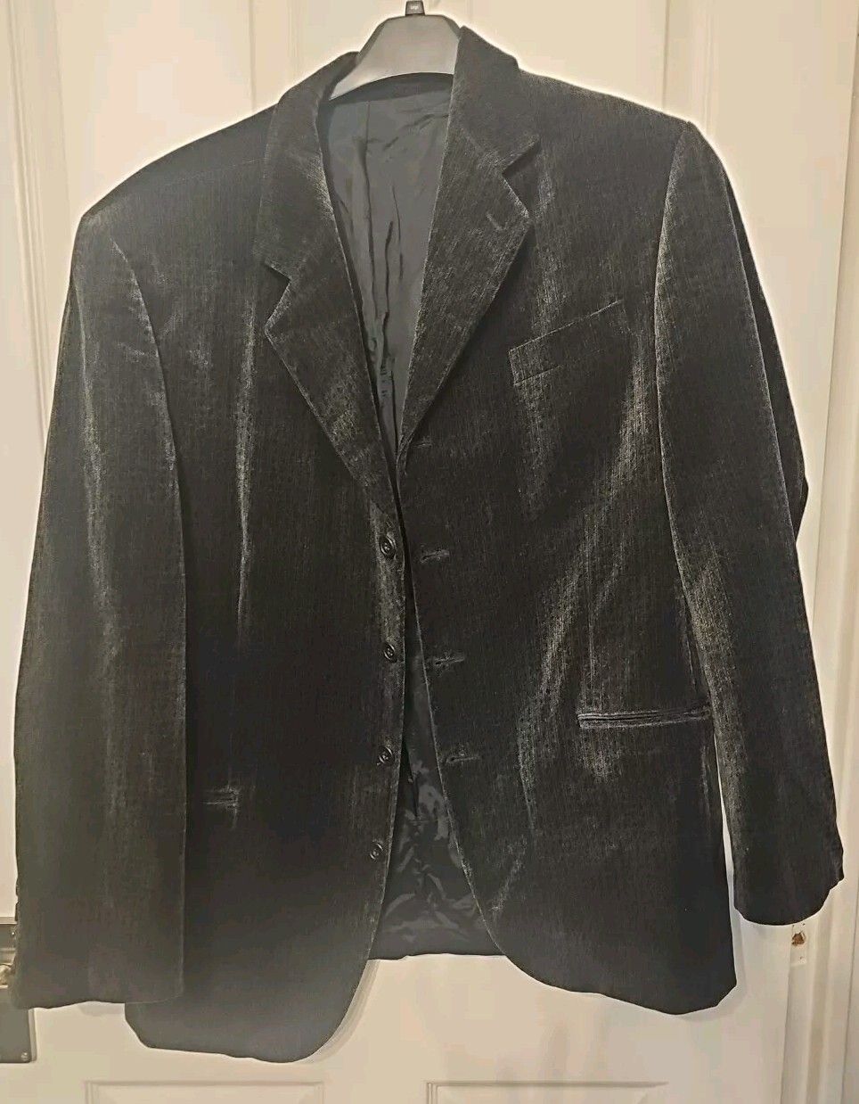 Foto 1 di 4
