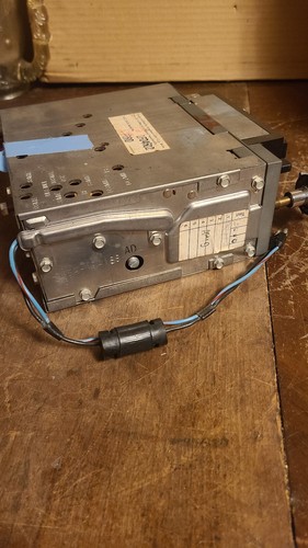 1976 1977 1978 Lincoln Continental AM FM 8 Track Dash Radio Nice Pics - Picture 5 of 7