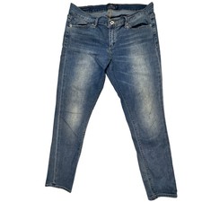 Lucky Brand Jeans Women's Size 12/31 Charlie Skinny Mid Rise Blue Wash Denim