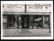 Fotografie Gerolstein, Bahnhofstrasse, Ladengeschäft Medizinal Drogerie von Max 