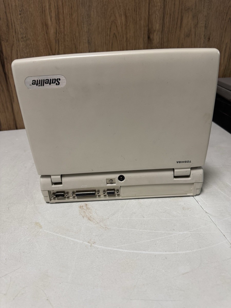 Toshiba Satellite T1850 Vintage Laptop For Parts/Repair Untested