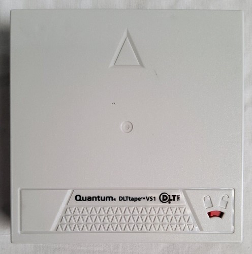 Quantum DLT Tape VS1. SW156 - 第 1/2 張圖片