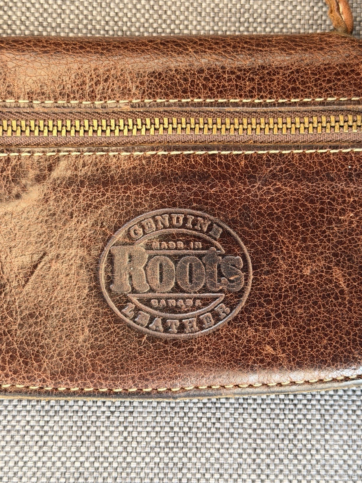 RARE Vintage Roots Mini Leather Crossbody Bag Purse image 2