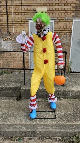 Animated Scary Killer Clown Halloween Prop Life Size Green Hair Pumpkin Horror