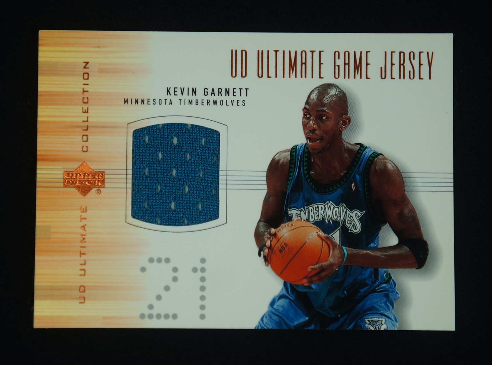 Kevin Garnett 2000-01 UD Ultimate Collection  Bronze Game Used Jersey Card KGJ