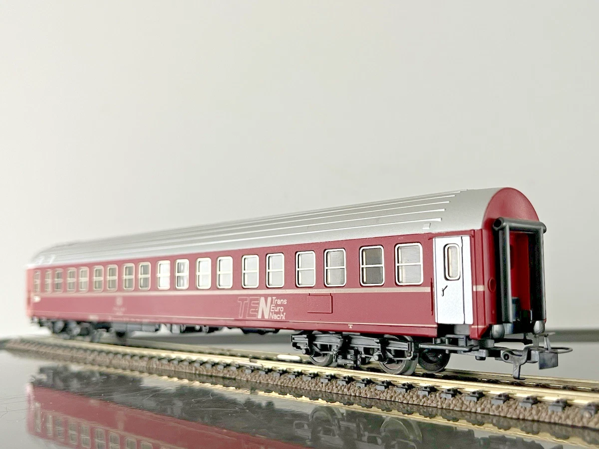 LILIPUT HO 831 10 VOITURE VOYAGEUR GRANDES LIGNES, 1e CLASSE OBB, WAGON AMENAGÉ - Collection