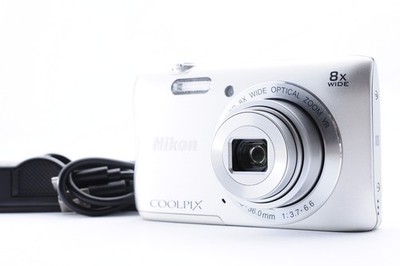 Nikon Coolpix S3700 Silver Exc+5 Compact Digital Camera Z0753