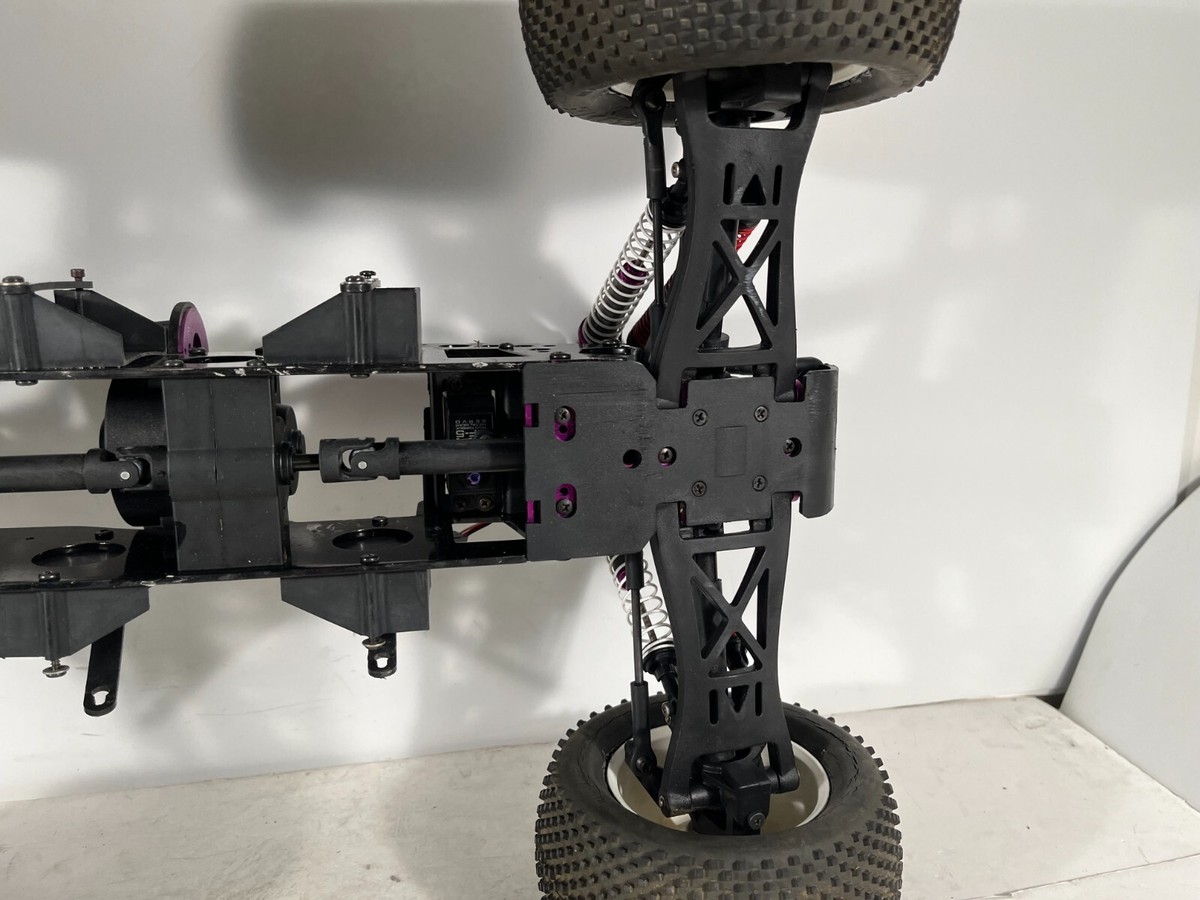 HPI Eサベージ HPI Racing E Savage Electric 1/8 4x4 Monster Truck Roller