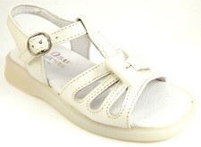 DE OSU - Spain - SALE -Girls' Ivory Leather Bow Dress Sandals - European -Size 8