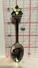 Niagara Falls Ontario Trillium Flower Souvenir Spoon 