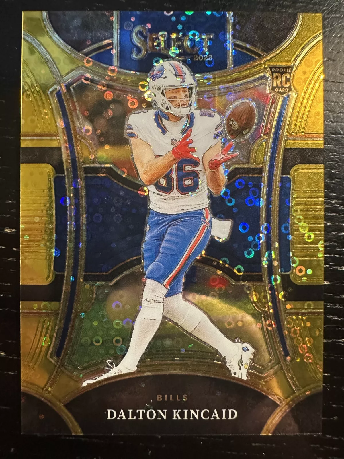 2023 Panini Select Disco Gold #411 Dalton Kincaid (RC) #01/10 FIRST ON PRINT