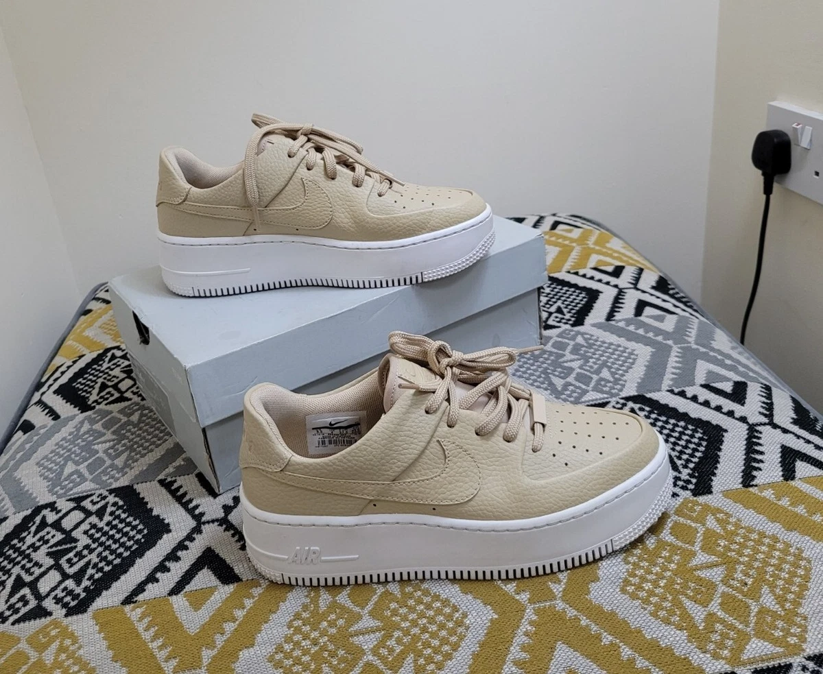 Nude af1 hotsell