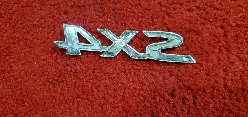 06 07 08 09 10 11 12 13 铃木 SX4 后门铬刺绣标志徽章原始设备制造商 A16 — 第 2/2 张图片