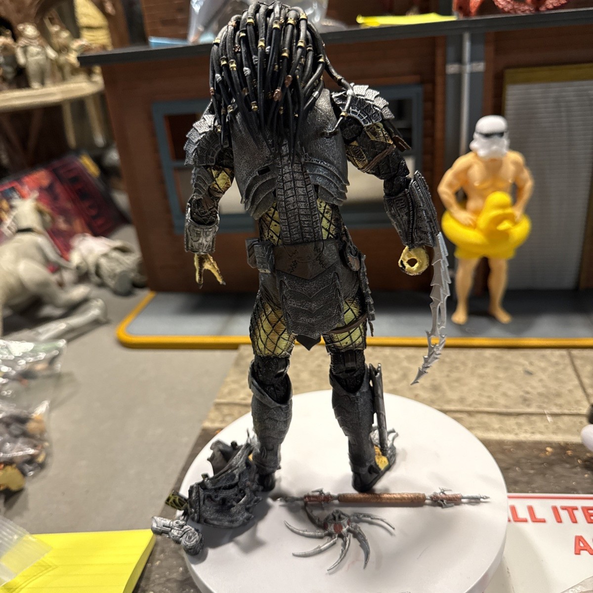 Alien vs Predator Celtic Predator 1:10 Scale Action Figure NECA