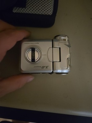 DXG Model 506V MPEG4 Movie Handheld Digital Video Camera Tested