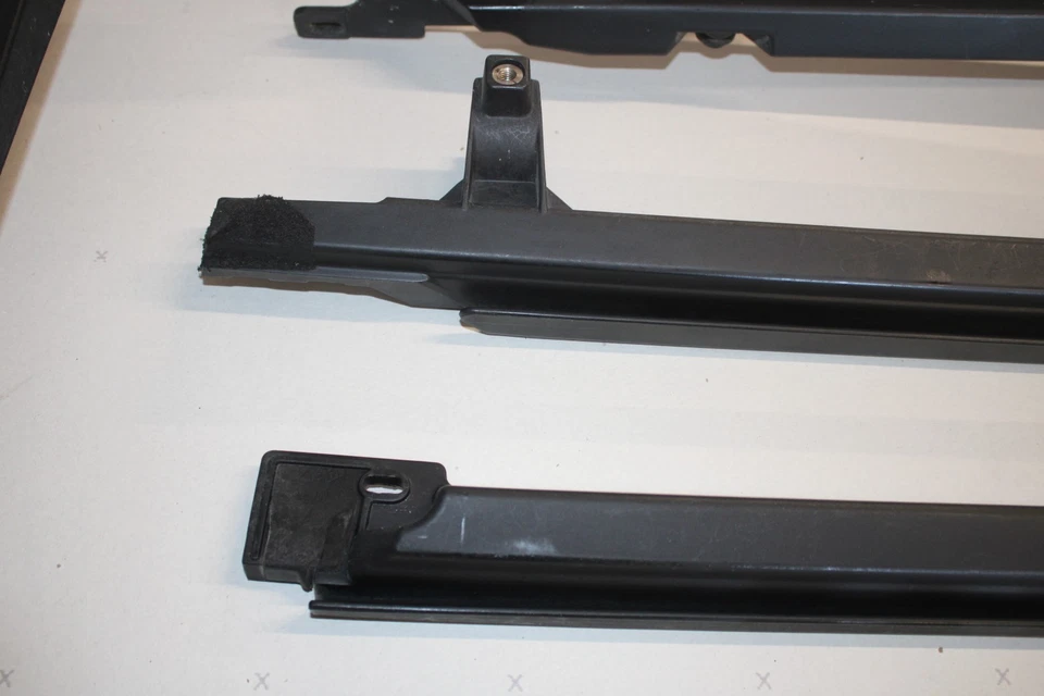 Jeep Wrangler JK 2007-2009 puerta envolvente con perillas - juego completo OEM Foto 4 de 4