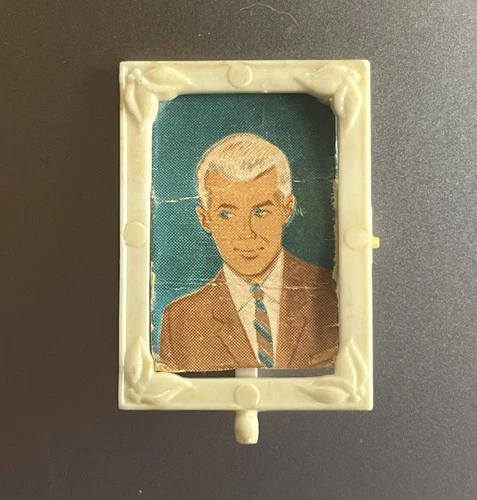 Vintage Mattel Barbie Doll Accessory Photo Picture Ken Suzy Goose Vanity Frame