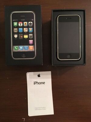 Original Apple iPhone 1st Generation 8GB Black AT&T Original Box