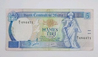 1989 Bank Centrali Ta' Malta 5 Maltese Lira Banknote P 42a No. B5 484471