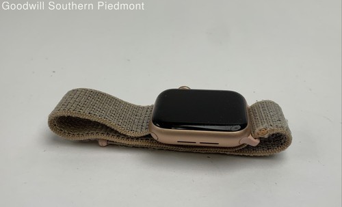 Apple Watch Series 4 A1977 GPS 40mm Gold Smart Watch - Tested - Photo 5 sur 8