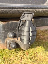 Anhängerkupplungsabdeckung im Handgranaten‑Design | Humorvolle Tow Hitch Cover |